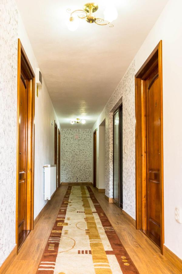 La Mateo Hotel Călimăneşti Bagian luar foto