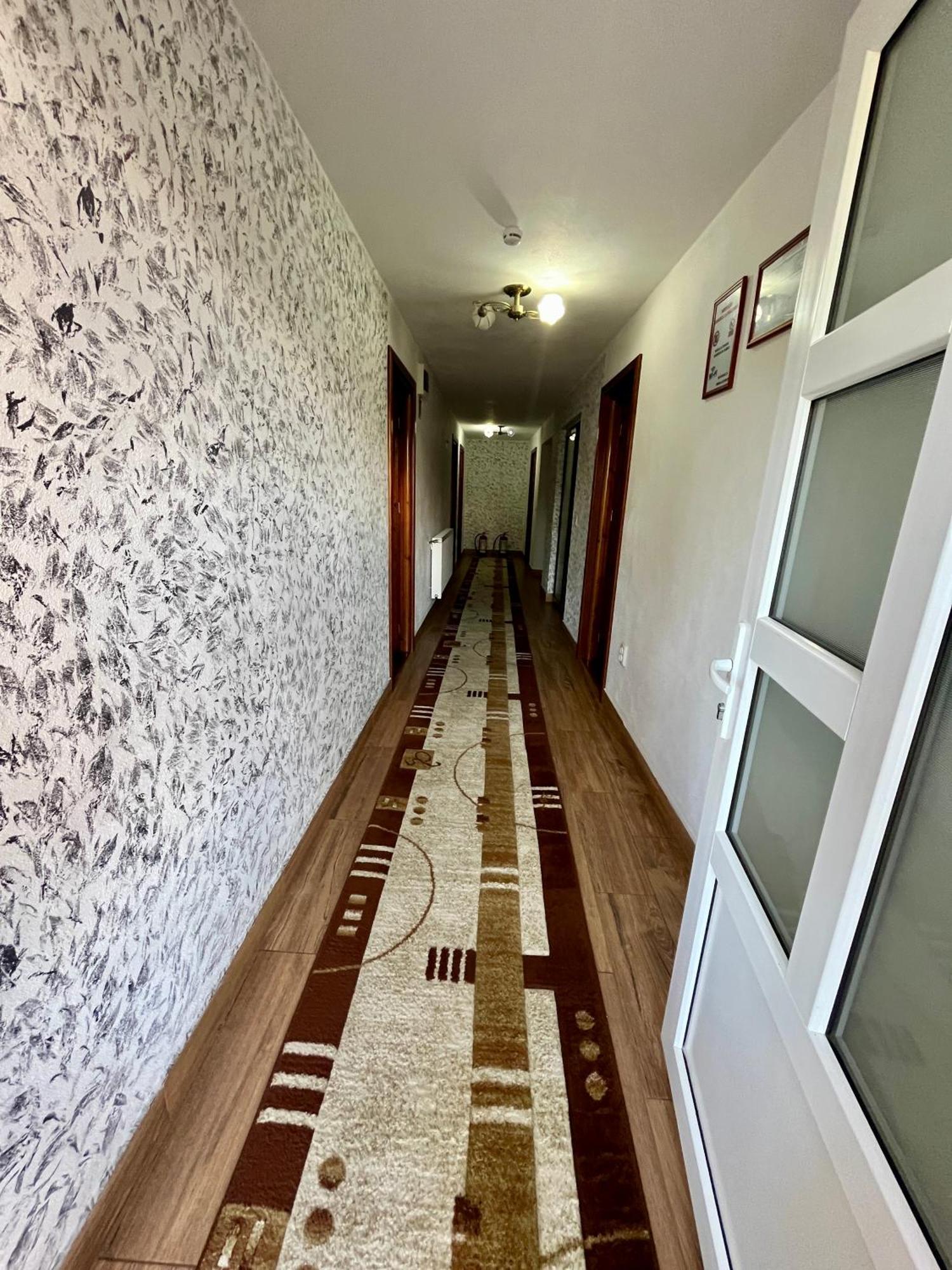 La Mateo Hotel Călimăneşti Bagian luar foto